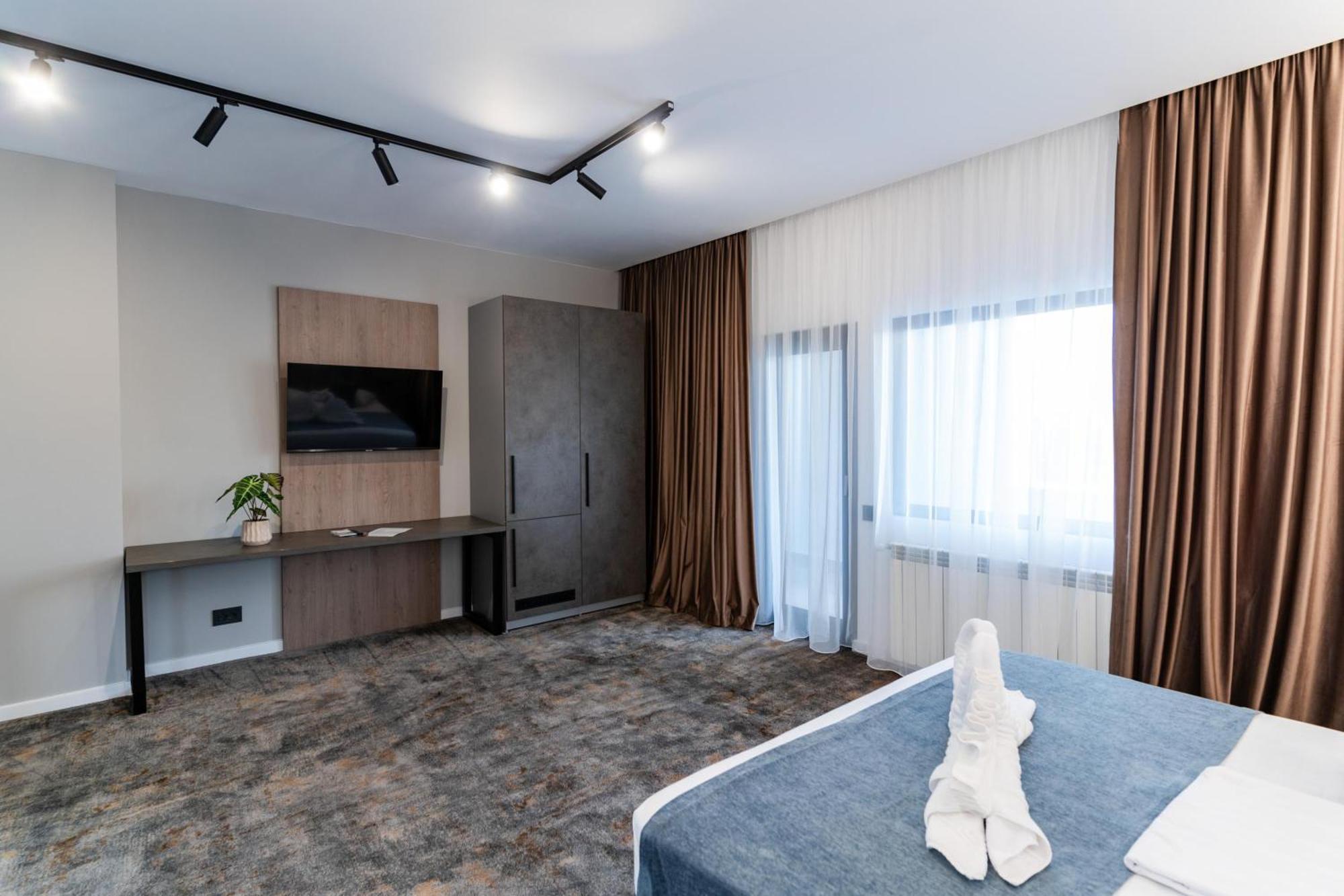 Hotel Luxor Medgidia Eksteriør bilde