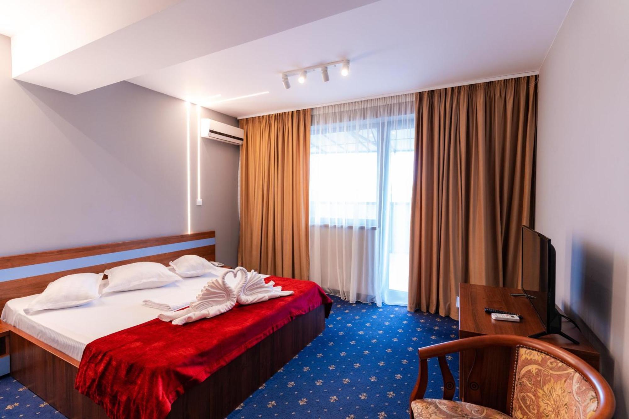 Hotel Luxor Medgidia Eksteriør bilde